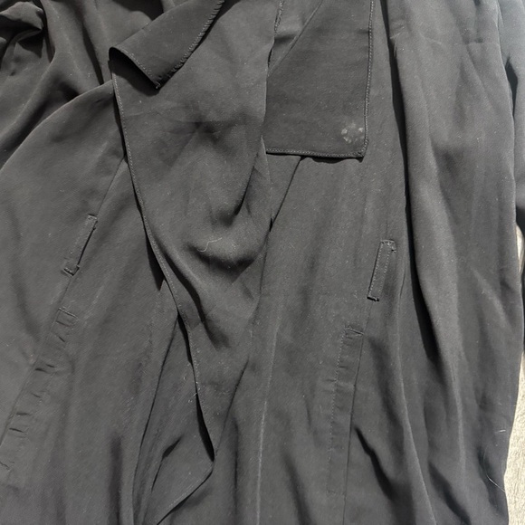 Sleek Black Open-Front Longline
Cardigan Jacket - Size 16 - Picture 3 of 4